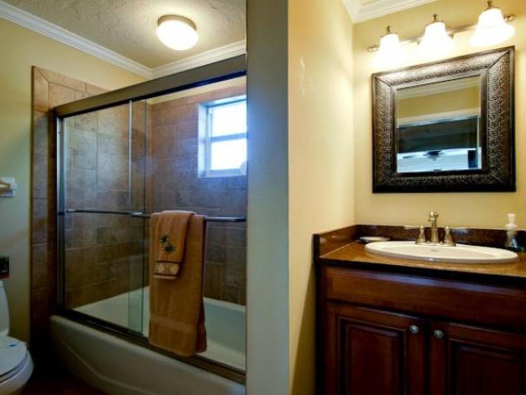 Safari Suite Bradenton Beach Phòng bức ảnh