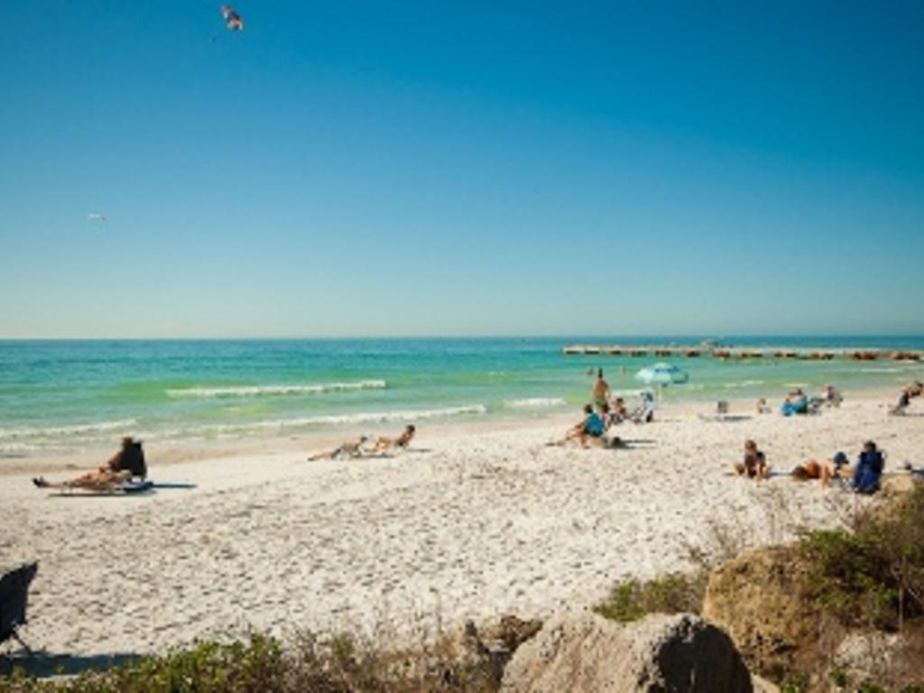 Safari Suite Bradenton Beach Ngoại thất bức ảnh