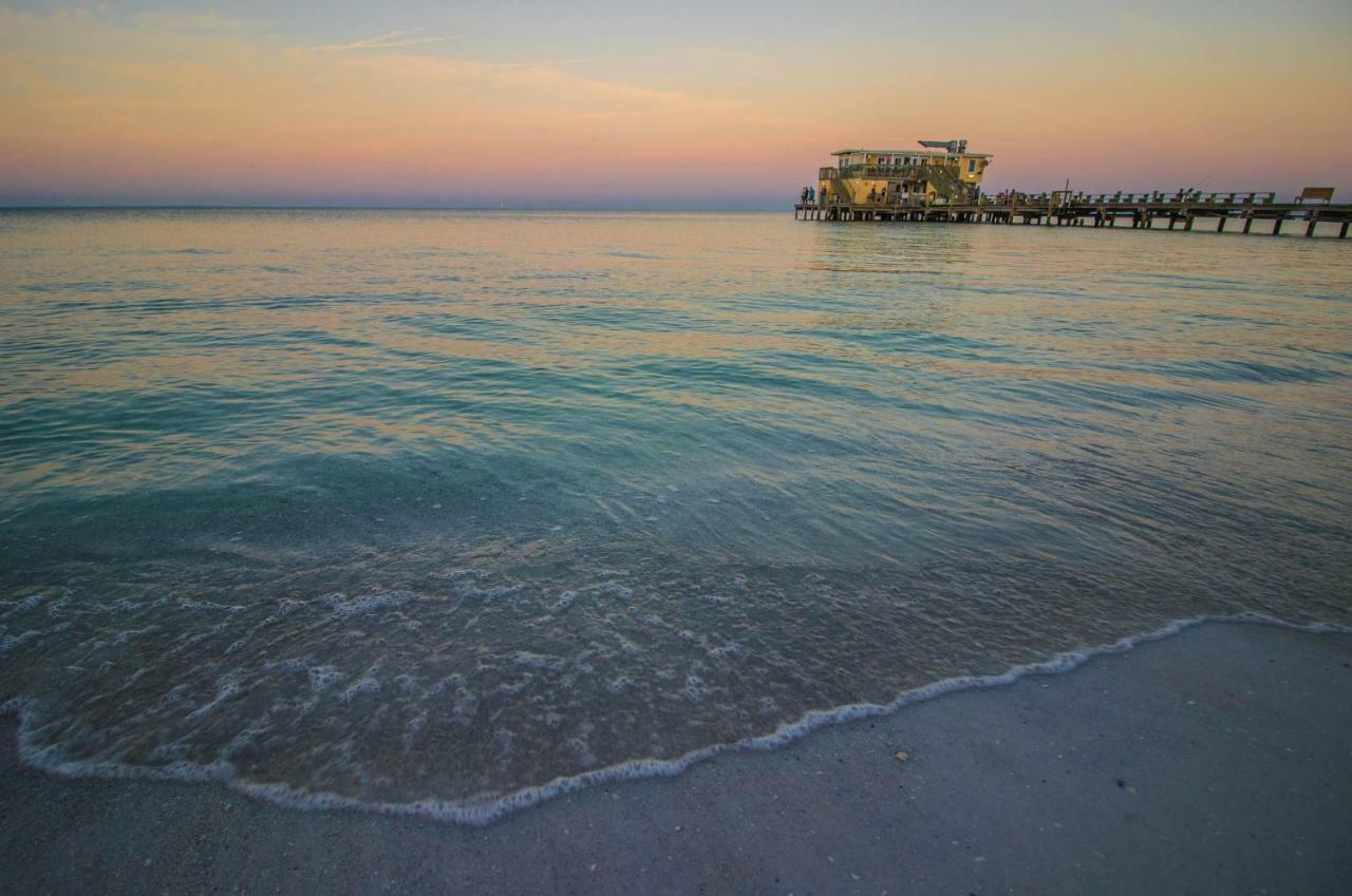Safari Suite Bradenton Beach Ngoại thất bức ảnh